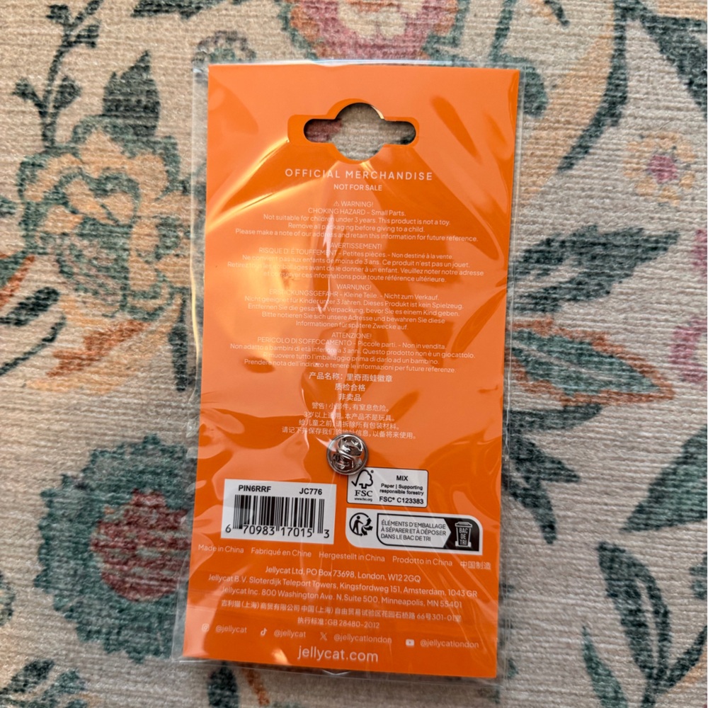 Jellycat Pin - Picture 2 of 2